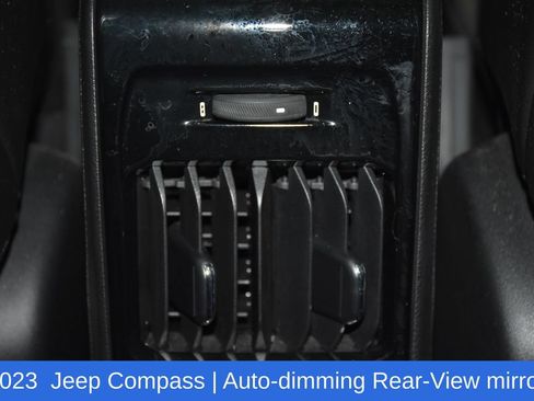 Used 2023 Jeep Compass Limited w/ Elite Group AWD/4WD image 28