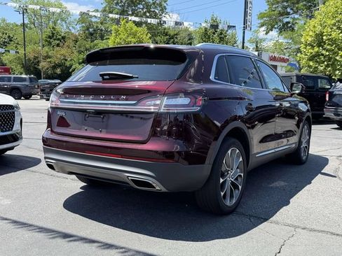 Used 2022 Lincoln Nautilus Reserve AWD/4WD image 6