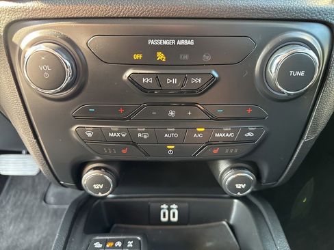 Used 2019 Ford Ranger Lariat w/ Equipment Group 501A Mid AWD/4WD image 41