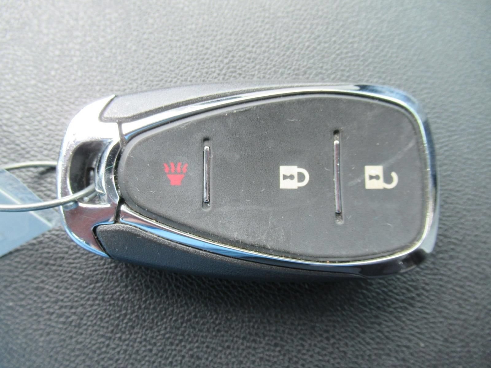 Used 2024 Chevrolet Equinox LS w/ LS Convenience Package FWD image 30