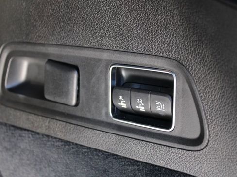 Certified 2022 Mercedes-Benz GLS 450 4MATIC w/ AMG Line Exterior image 28