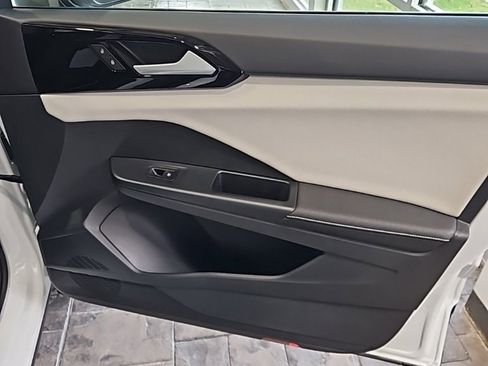 New 2026 Volkswagen Taos S image 11