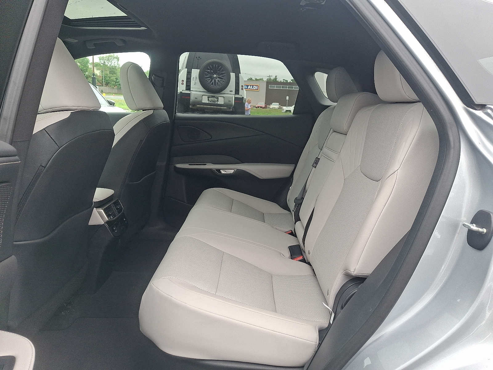 Used 2023 Lexus RX 350 Premium w/ Cold Area Package FWD image 11