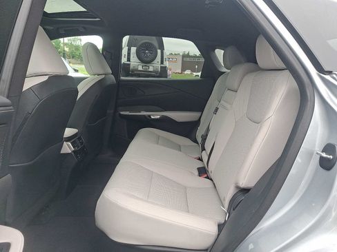 Used 2023 Lexus RX 350 Premium w/ Cold Area Package FWD image 11
