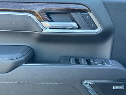 New 2026 GMC Sierra 1500 Elevation w/ Elevation Premium Package AWD/4WD image 11