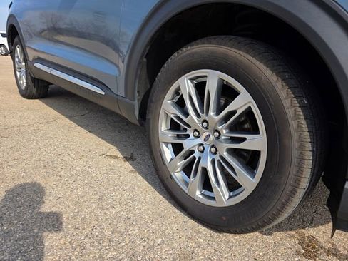 Certified 2025 Ford Explorer Active w/ Active Comfort Package image 42