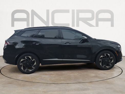 Certified 2023 Kia Sportage SX image 9