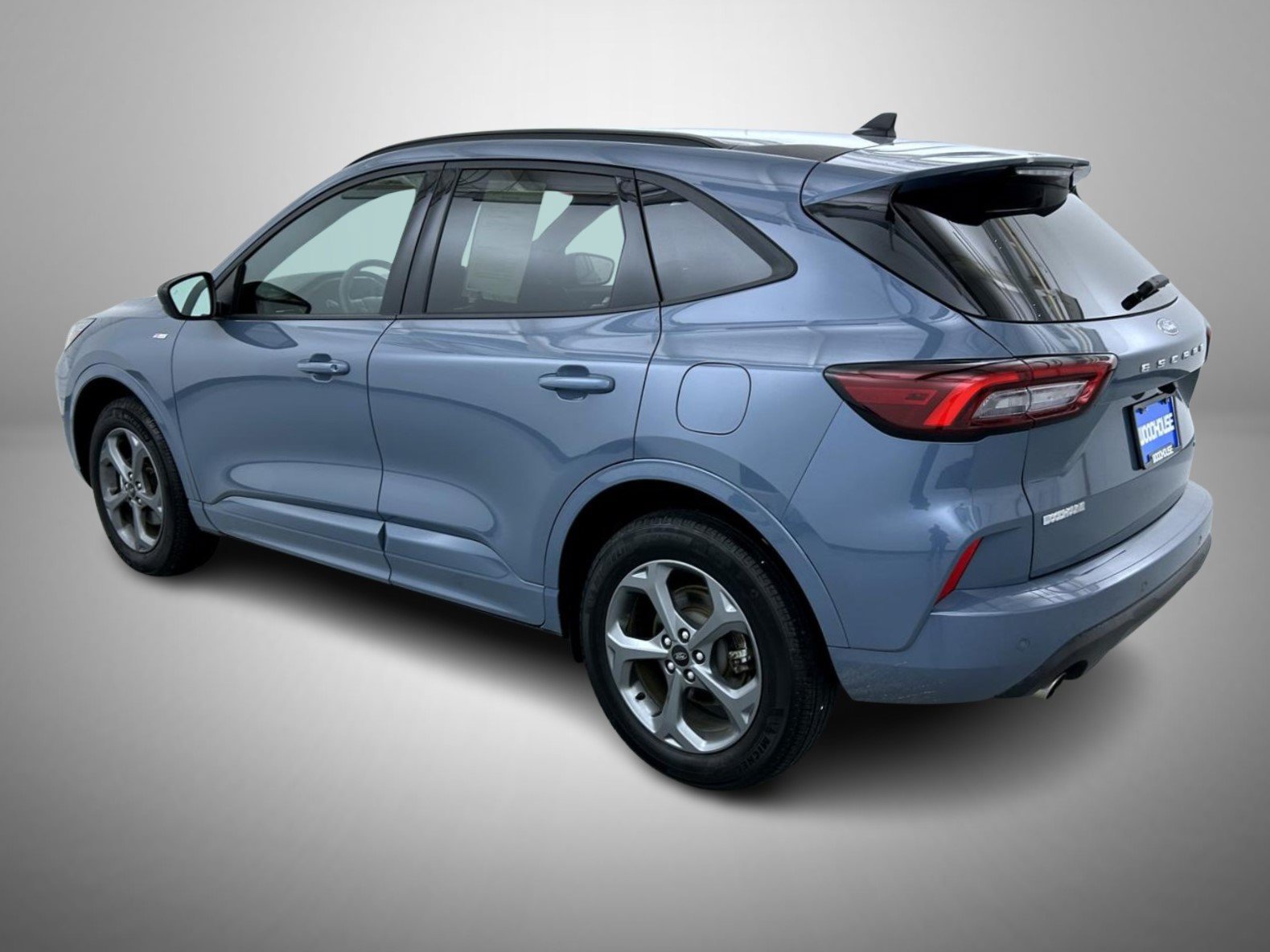 Used 2024 Ford Escape ST-Line w/ Tech Pack #1 AWD/4WD image 7