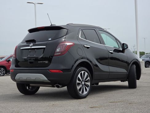 Used 2022 Buick Encore Preferred AWD/4WD image 16