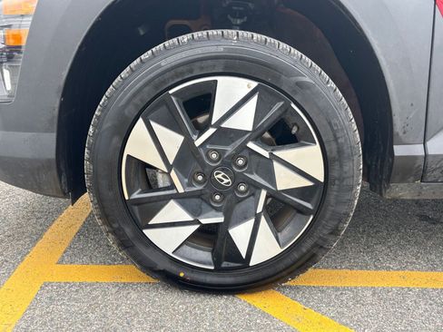 Used 2025 Hyundai Kona SEL image 25