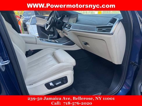 Used 2021 BMW X7 xDrive40i w/ M Sport Package AWD/4WD image 26
