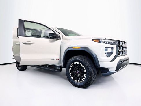 Used 2026 GMC Canyon AT4 AWD/4WD image 37