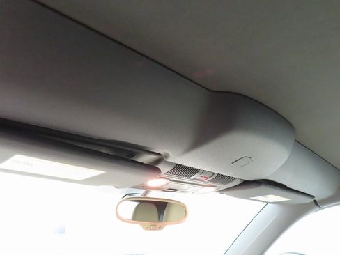 Used 2016 Volkswagen Beetle 1.8T SE image 17