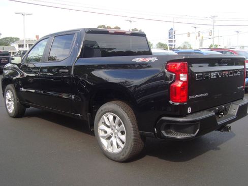 Used 2022 Chevrolet Silverado 1500 Custom image 20