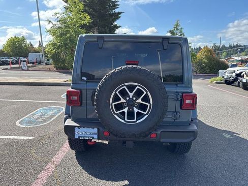 Used 2026 Jeep Wrangler Unlimited Rubicon w/ Safety Group AWD/4WD image 9