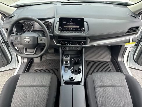 New 2026 Nissan Rogue SV AWD/4WD image 9