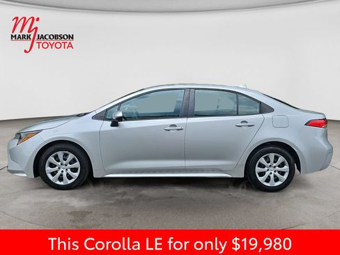 Used 2023 Toyota Corolla LE FWD image 14