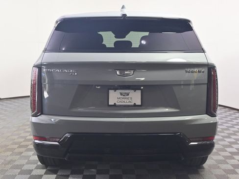 New 2026 Cadillac Escalade IQ Sport 1 w/ LPO, Floor Liner Package image 5