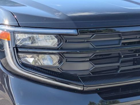 Certified 2027 Ford Expedition Active RWD image 10