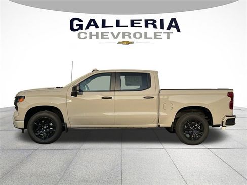 New 2026 Chevrolet Silverado 1500 Custom image 4