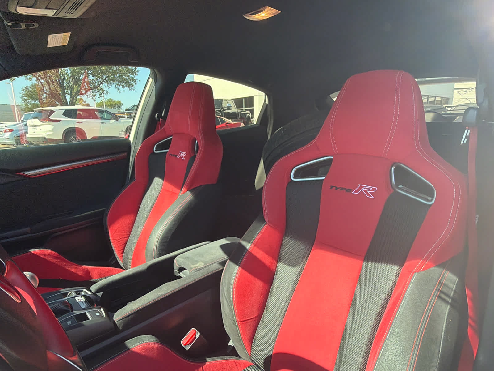 Used 2017 Honda Civic Type R image 6