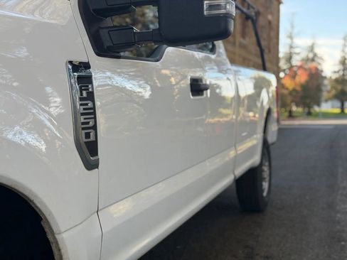 Used 2022 Ford F250 XL w/ Power Equipment Group image 14