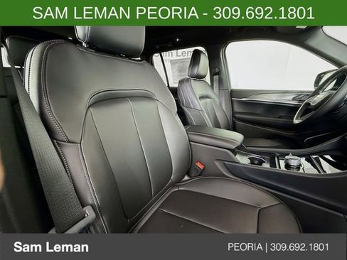 New 2026 Jeep Grand Cherokee Limited w/ Limited Altitude Package AWD/4WD image 28