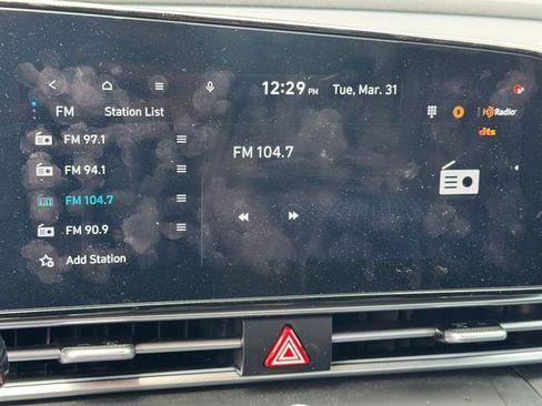 Used 2024 Hyundai Elantra SEL w/ Convenience Package FWD image 28