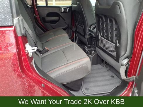 Used 2022 Jeep Gladiator Rubicon w/ LED Lighting Group image 19