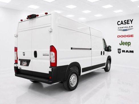 Used 2026 RAM ProMaster 2500 w/ Convenience Group FWD image 2
