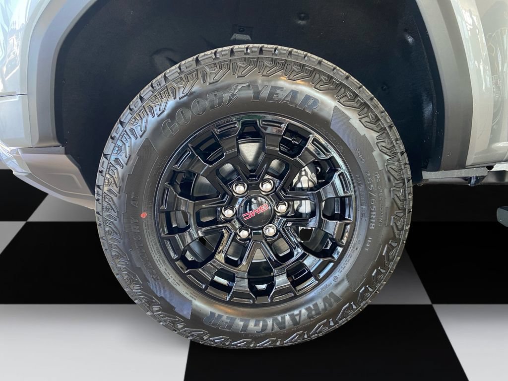 New 2026 GMC Canyon Elevation w/ Convenience Package RWD image 14