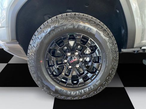 New 2026 GMC Canyon Elevation w/ Convenience Package RWD image 14