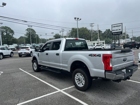 Used 2019 Ford F250 XLT AWD/4WD image 17
