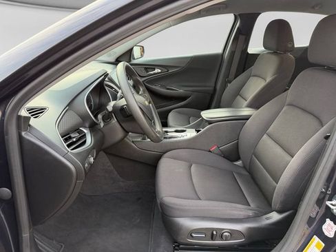 Used 2023 Chevrolet Malibu LT FWD image 12
