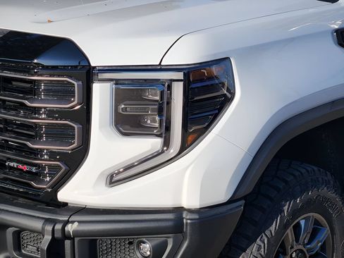 New 2026 GMC Sierra 1500 AT4X AWD/4WD image 5