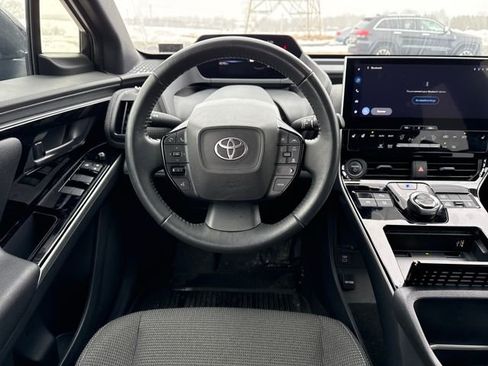 Used 2024 Toyota bZ4X XLE w/ Weather Package image 16