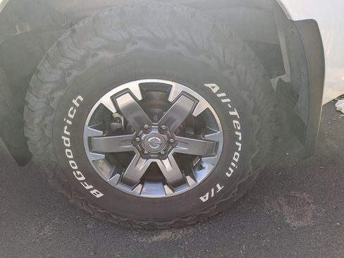 Used 2020 Nissan Frontier PRO-4X w/ Pro-4x Utility Package AWD/4WD image 8