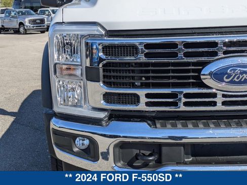 New 2024 Ford F550 4x4 Regular Cab Super Duty w/ XL Chrome Package image 10
