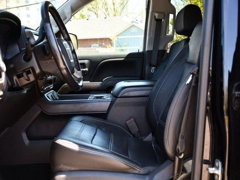 Used 2018 GMC Sierra 1500 Denali w/ Denali Ultimate Package image 11