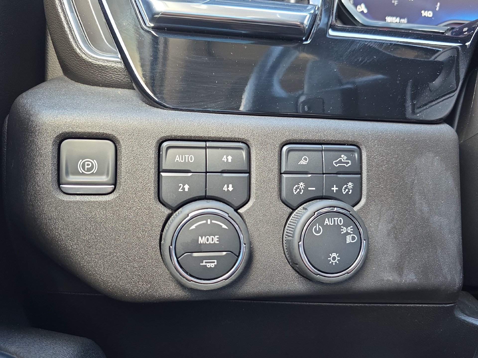 Used 2025 Chevrolet Silverado 1500 LT w/ All Star Edition Plus AWD/4WD image 30