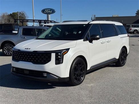 Used 2026 Kia Carnival SX w/ SX Dark Edition Package image 7