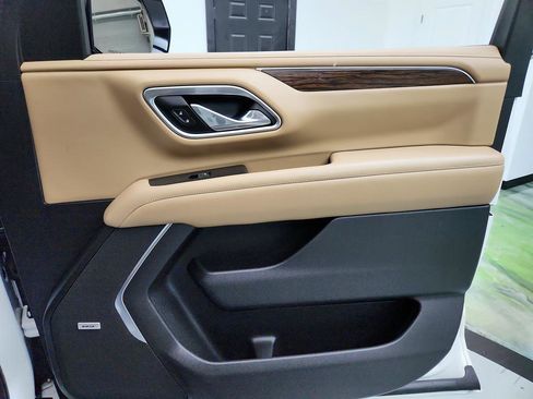 Used 2021 Chevrolet Tahoe Premier image 29