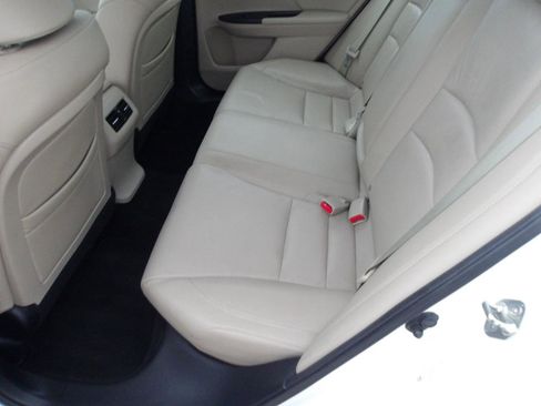 Used 2013 Honda Accord EX-L image 17