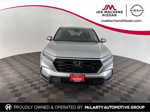 Used 2025 Honda CR-V LX image 2