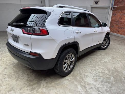 Used 2020 Jeep Cherokee Latitude Plus w/ Cold Weather Group image 5