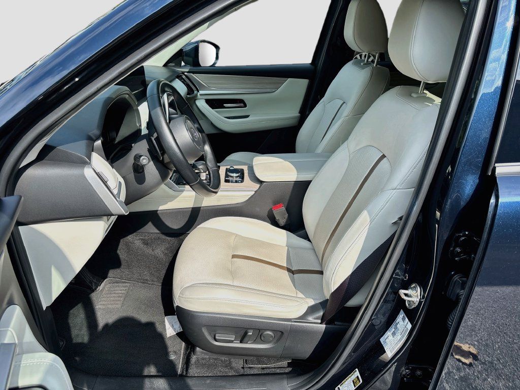 Used 2024 MAZDA CX-90 Plug-In Hybrid w/ Premium Plus AWD/4WD image 22