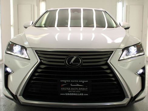 Used 2017 Lexus RX 350 FWD w/ Premium Package image 4