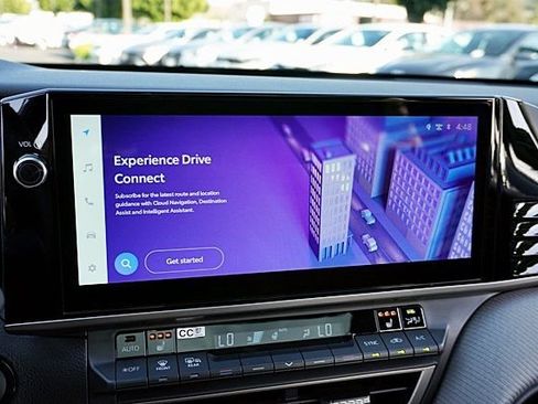 Used 2026 Toyota Camry SE w/ Multimedia Upgrade Package FWD image 25