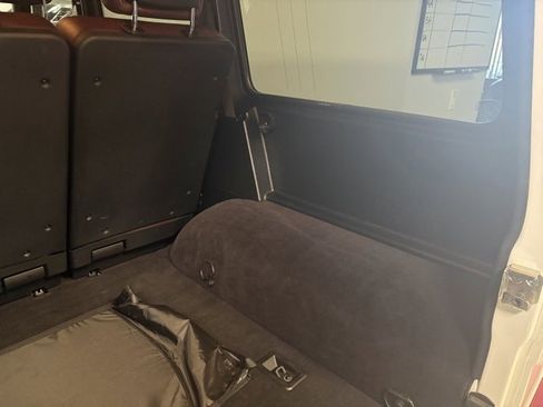 Used 2015 Mercedes-Benz G 63 AMG G 63 AMG image 37