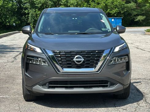 Used 2023 Nissan Rogue SV AWD/4WD image 3